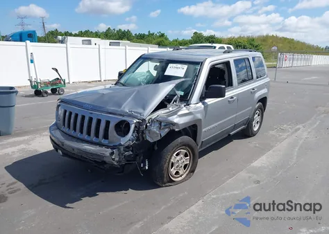 2016 Jeep Patriot Sport z USA, uszkodzony, nr VIN 1C4NJPBB6GD641988
